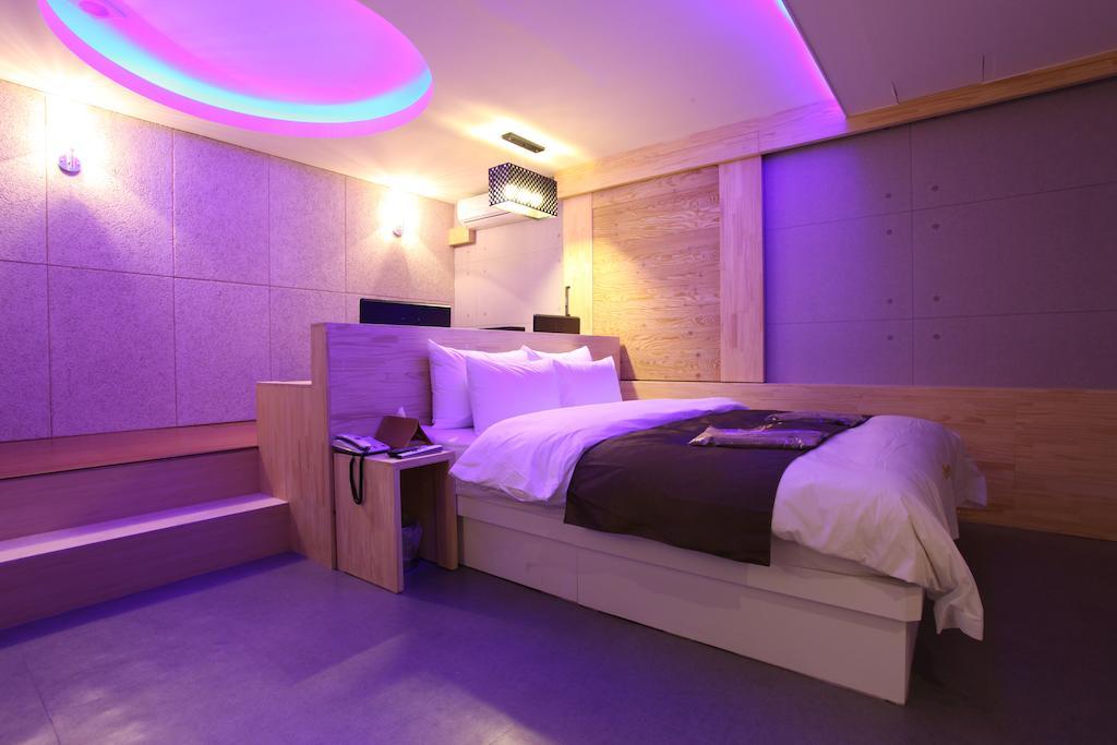 Hotel Pharaoh Seul Dış mekan fotoğraf