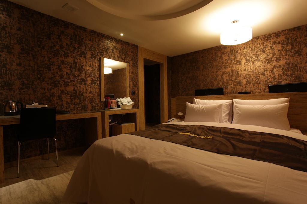 Hotel Pharaoh Seul Dış mekan fotoğraf